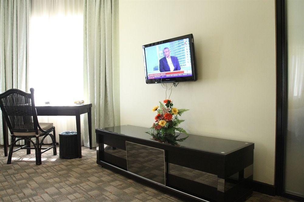 Oyo 89693 Perkasa Hotel Keningau Near Hospital Keningau Екстериор снимка