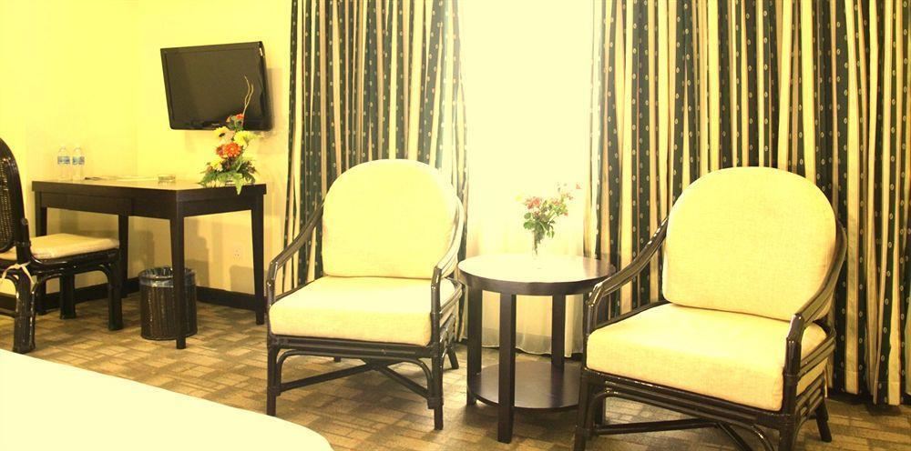 Oyo 89693 Perkasa Hotel Keningau Near Hospital Keningau Екстериор снимка