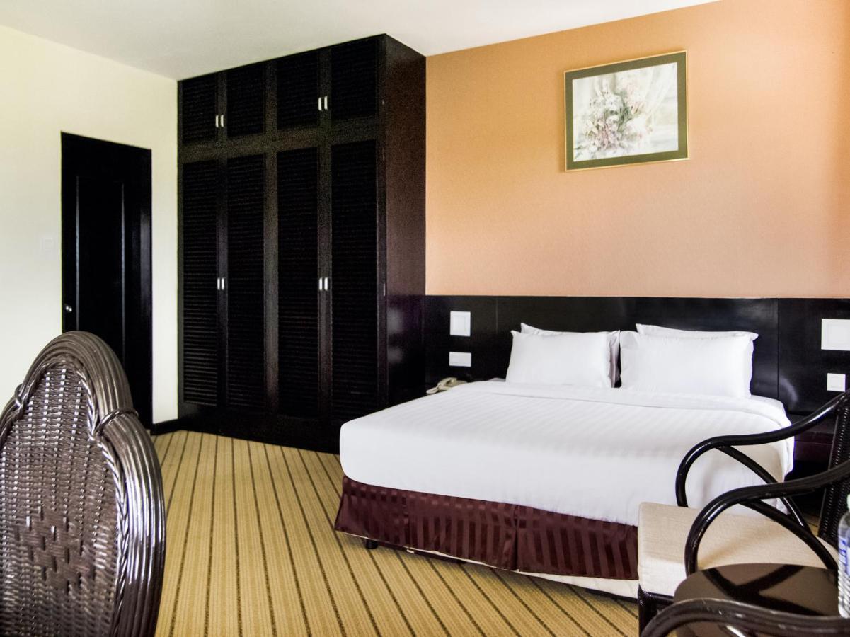 Oyo 89693 Perkasa Hotel Keningau Near Hospital Keningau Екстериор снимка