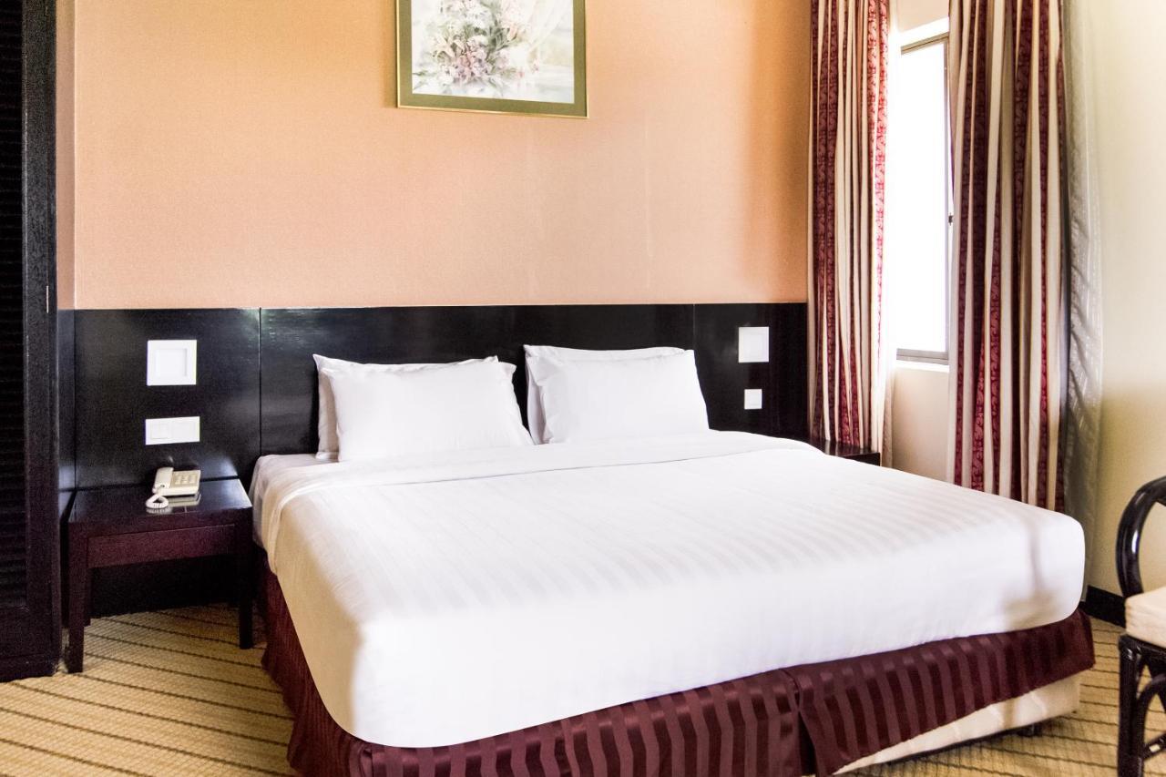 Oyo 89693 Perkasa Hotel Keningau Near Hospital Keningau Екстериор снимка