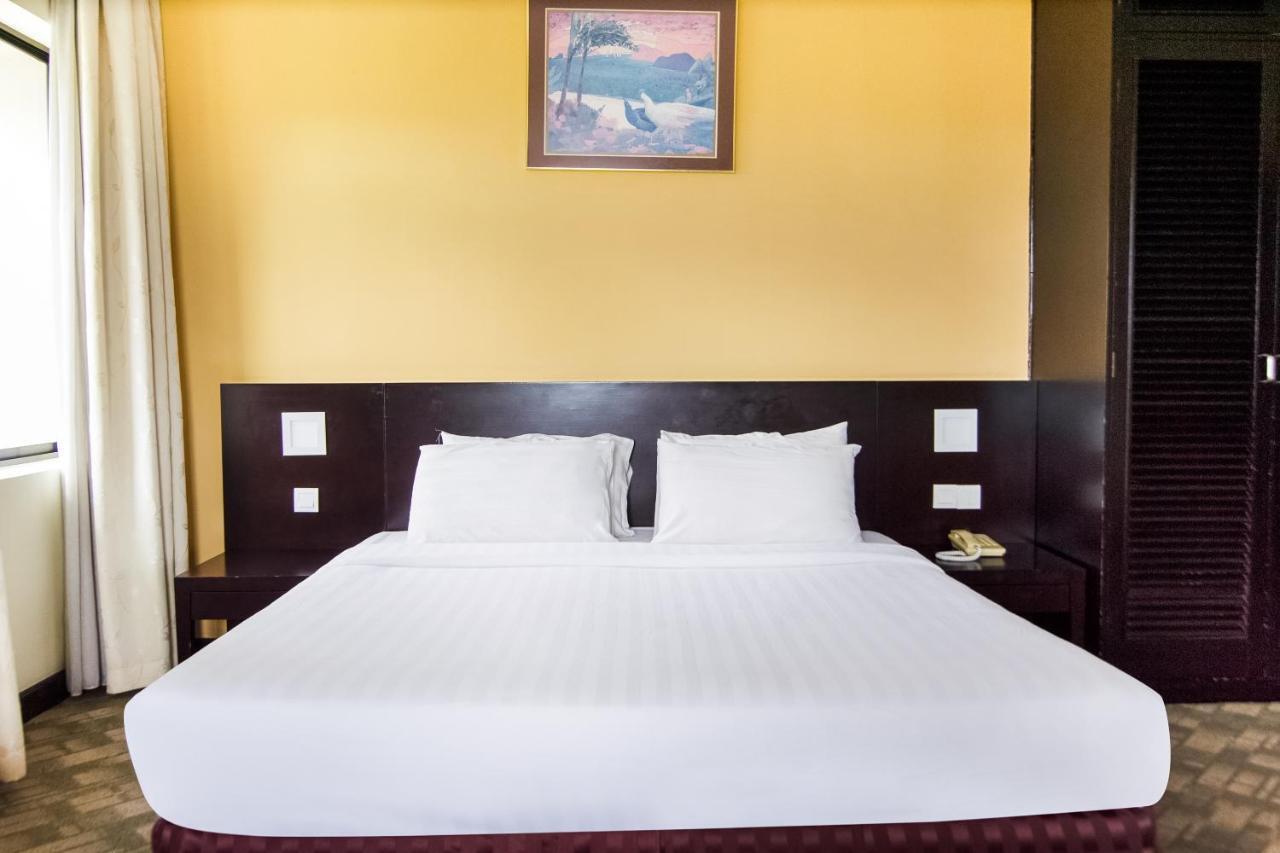 Oyo 89693 Perkasa Hotel Keningau Near Hospital Keningau Екстериор снимка